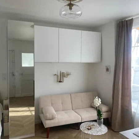 Perche Sur Les Toits, Avec Ascenseur, 16 Eme Quartier Calme Securise- Proche Quai Seine Roland Garros Appartamento *