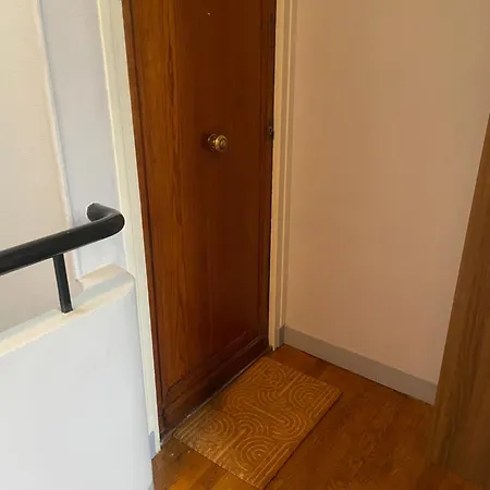 Appartamento Perche Sur Les Toits, Avec Ascenseur, 16 Eme Quartier Calme Securise- Proche Quai Seine Roland Garros
