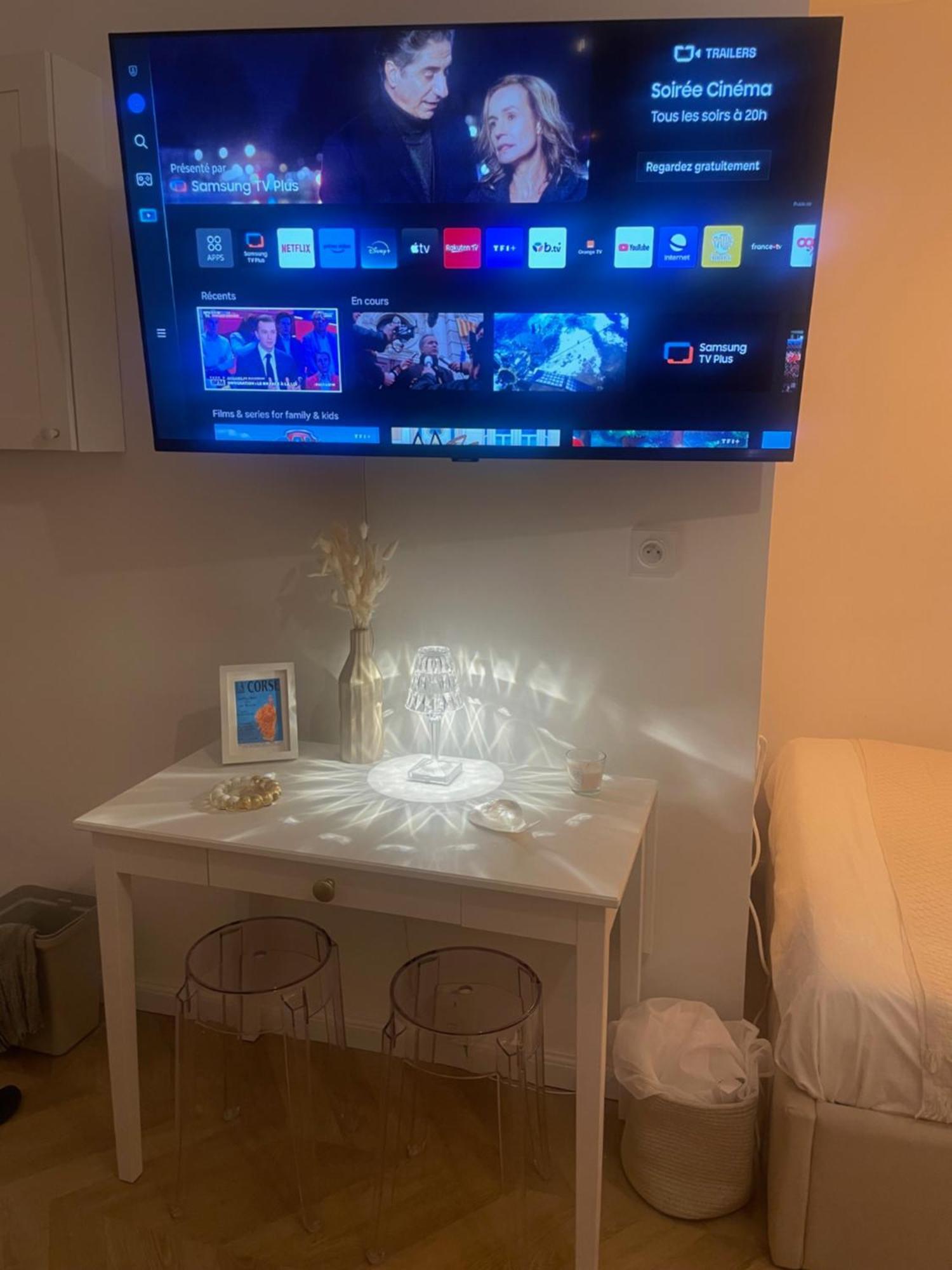 Apartment Perche Sur Les Toits, 16 Eme Quartier Calme Securise- Proche Quai Seine Roland Garros Paris